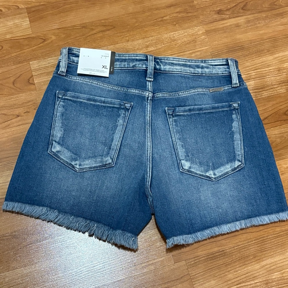 KanCan Blue Jean Shorts Women’s XL high rise button fly distressed frayed hem - Picture 6 of 15